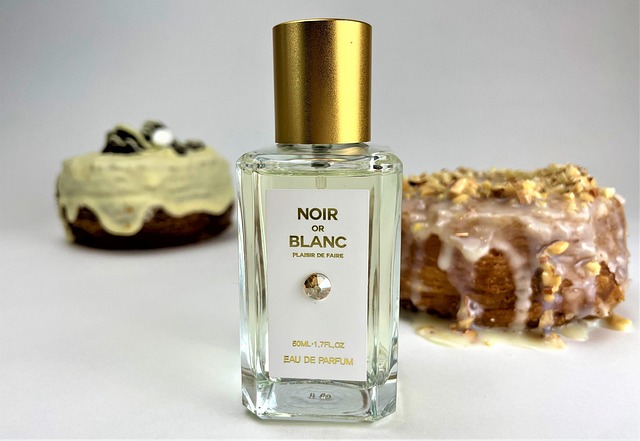 lavender sage scented candle natural soy wax glass jar elegant label home fragrance gift